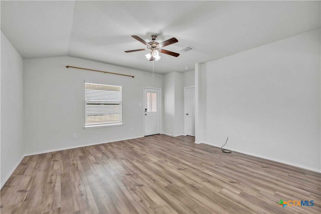 2420 Elba DR