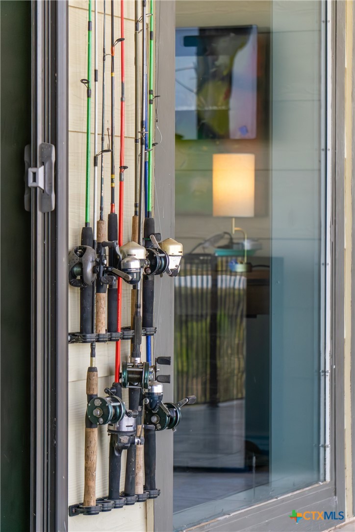 "THE OASIS" Luxury Condo! 130 Sobrante Rd #209