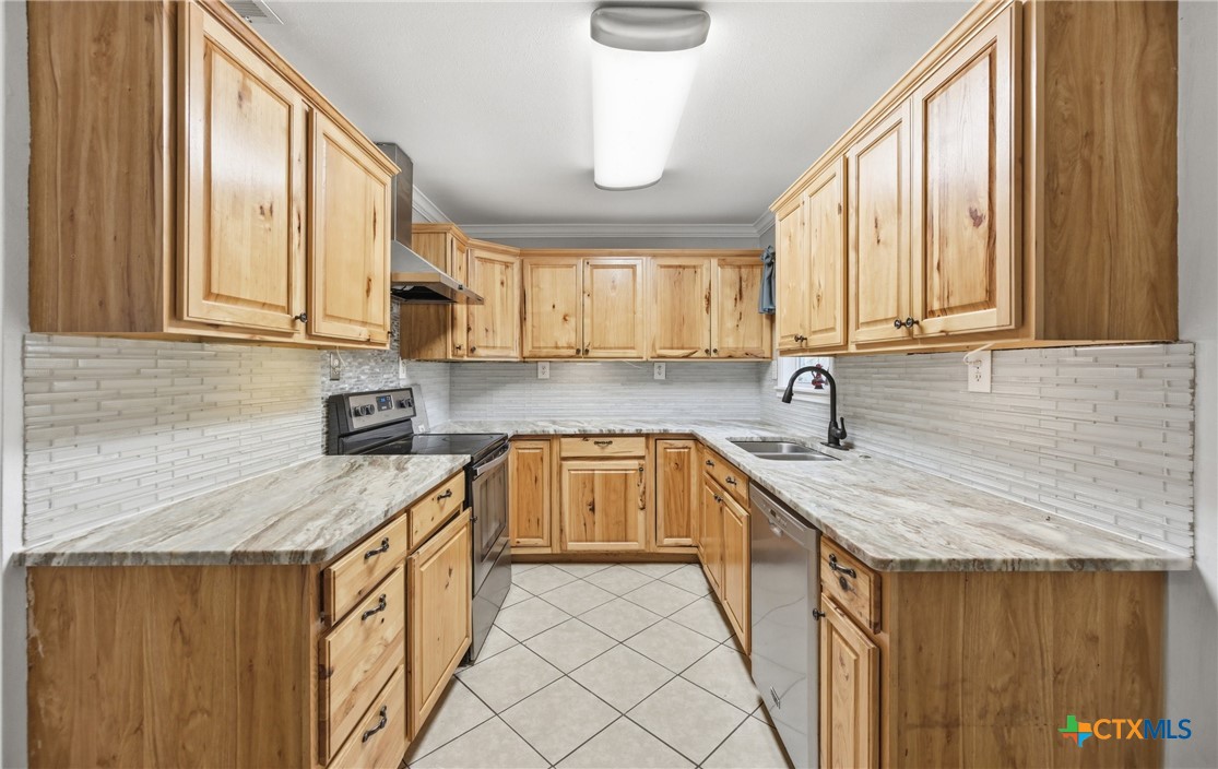 2597 Danforth