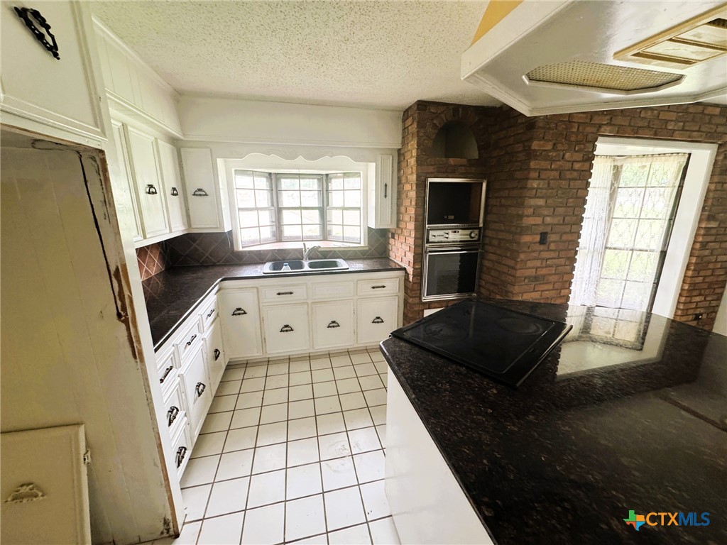3901 Midway Drive