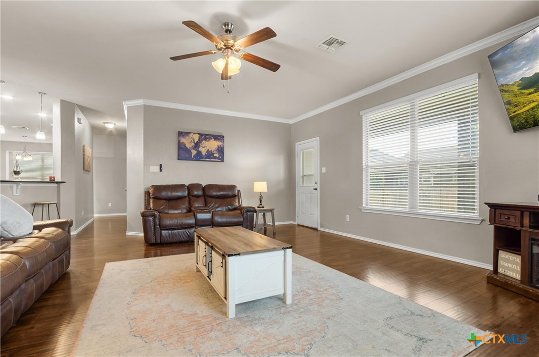 1316 Blue Leaf Drive