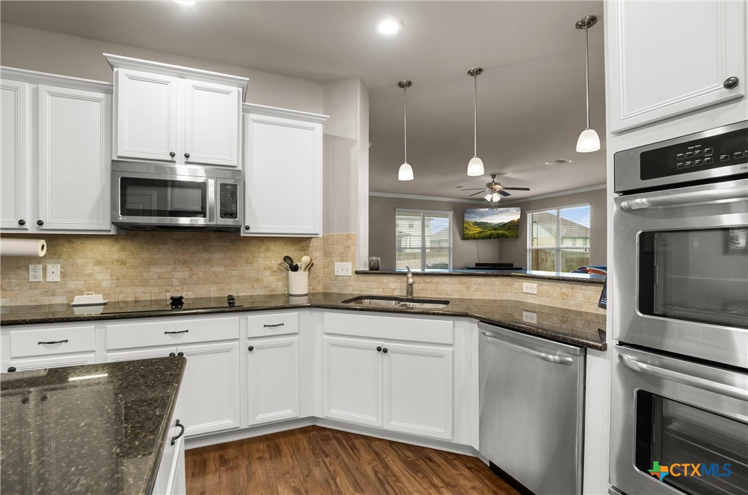 1316 Blue Leaf Drive