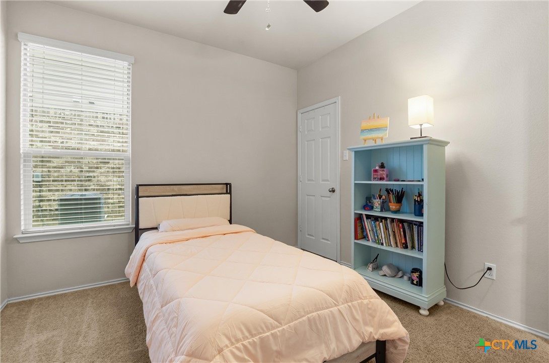 1316 Blue Leaf Drive