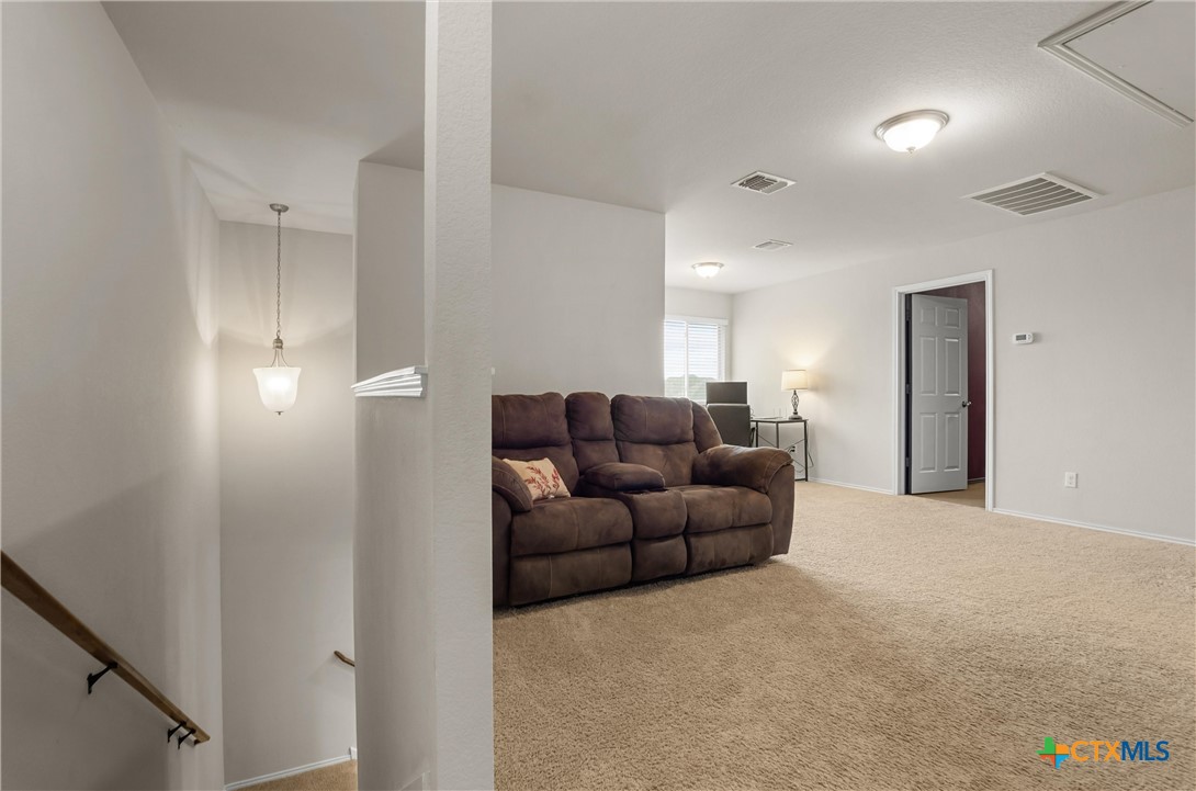 1316 Blue Leaf Drive