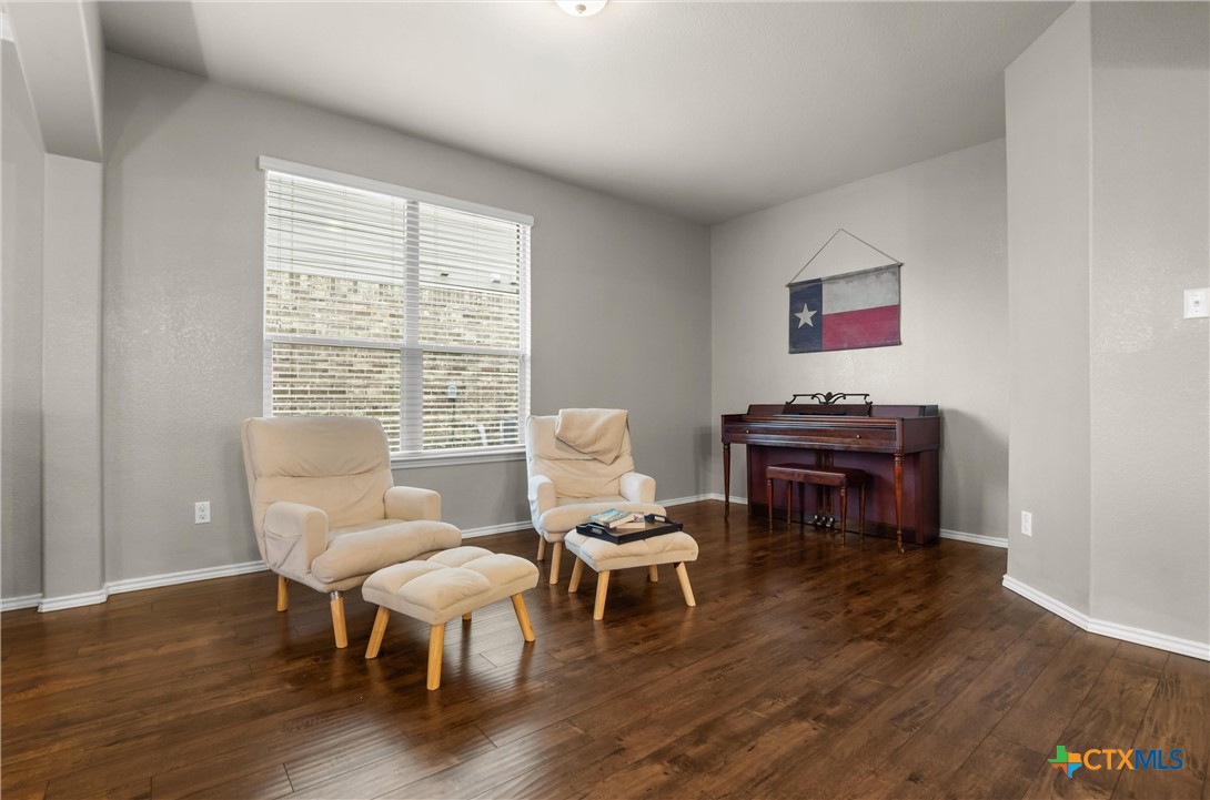 1316 Blue Leaf Drive
