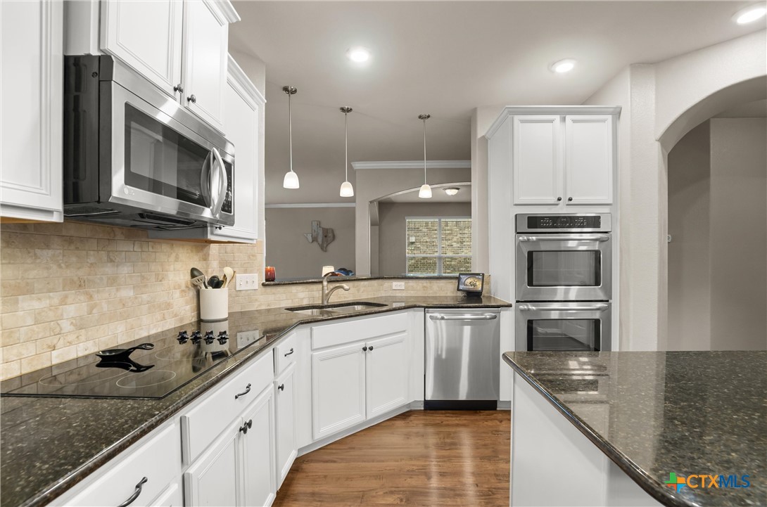 1316 Blue Leaf Drive