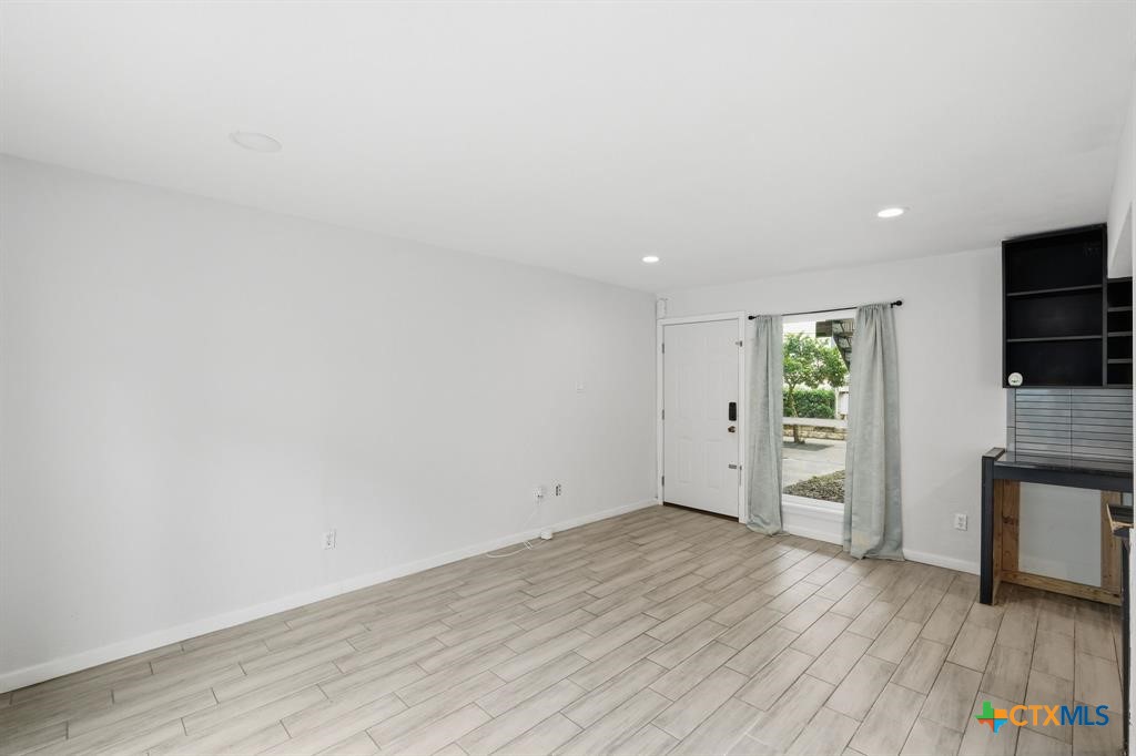 2124 Burton Drive 162