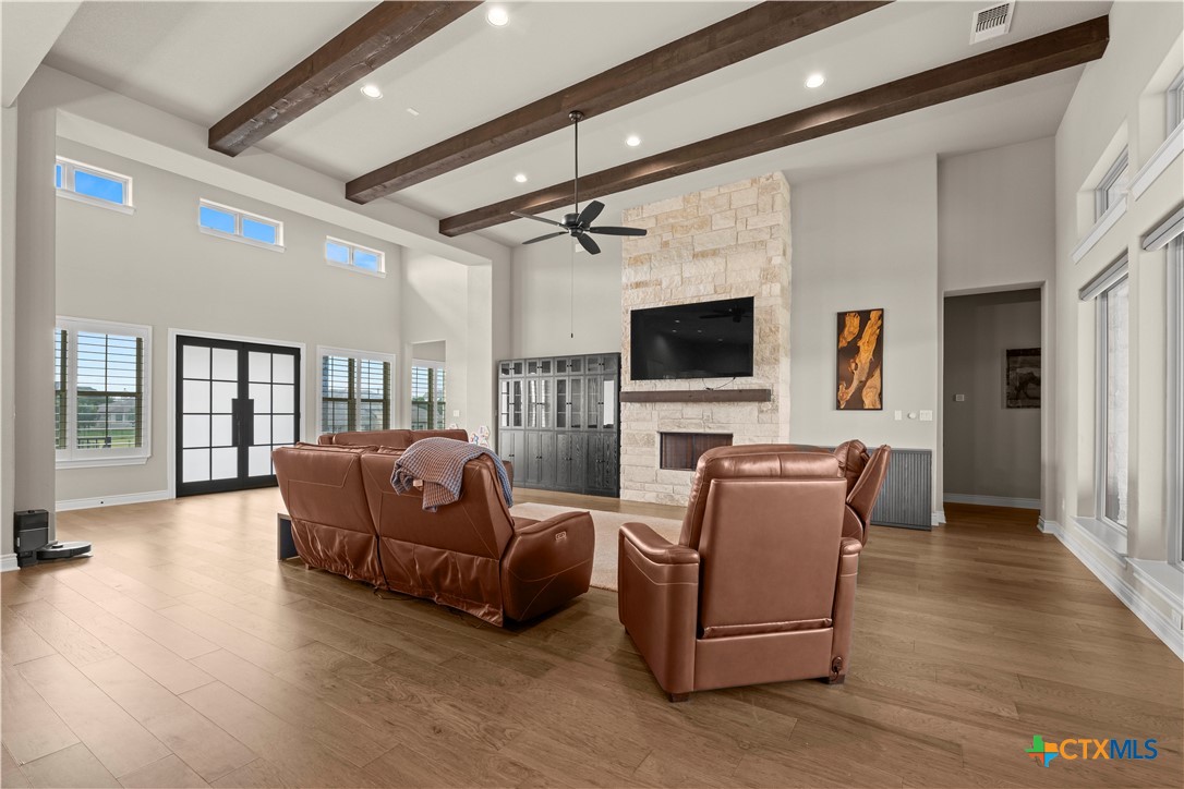 120 Rancho Deluxe