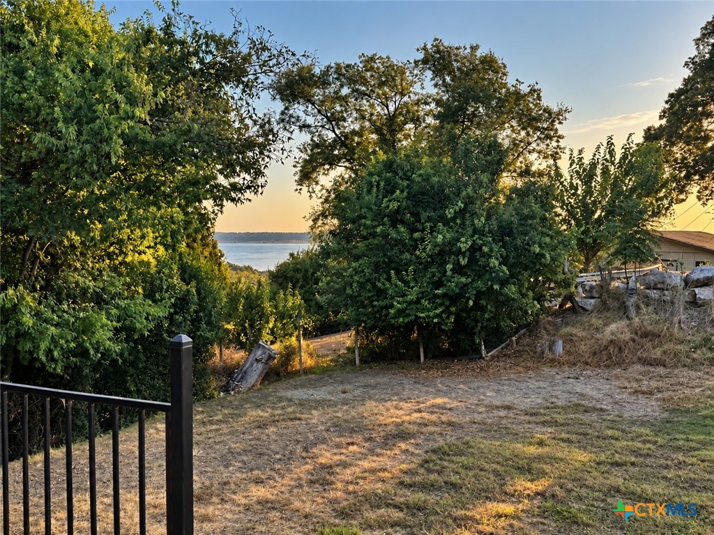 4040 Leila Lane