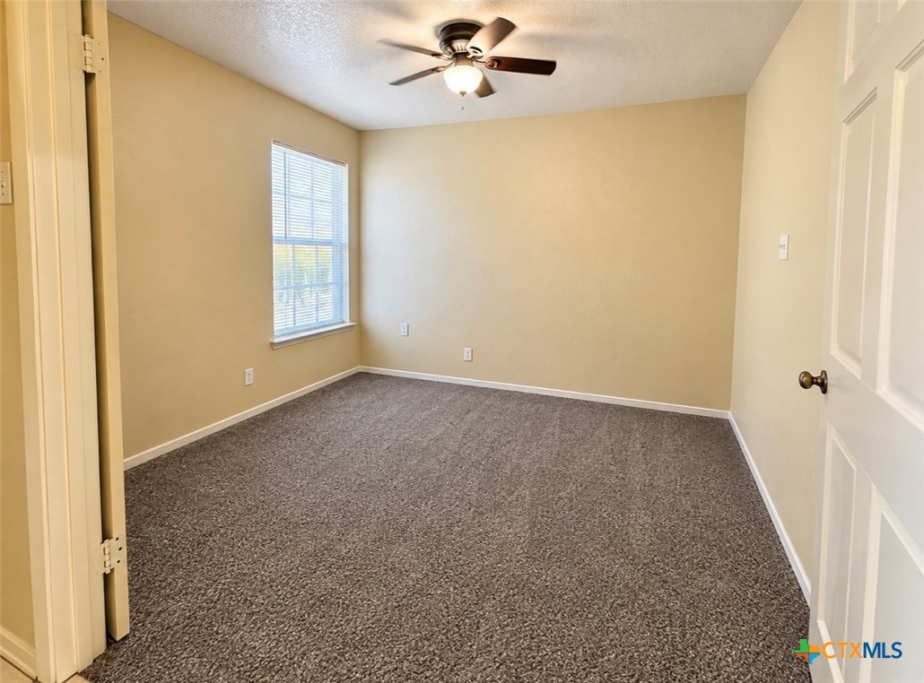 2204 Lazy Ridge