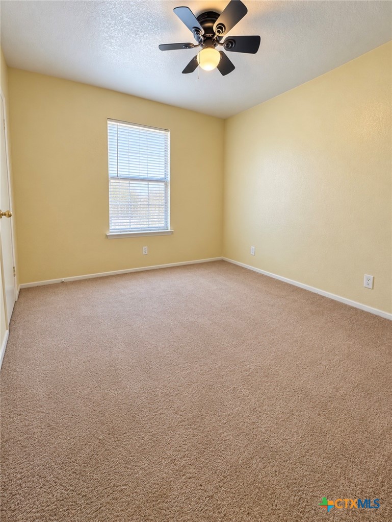 2204 Lazy Ridge