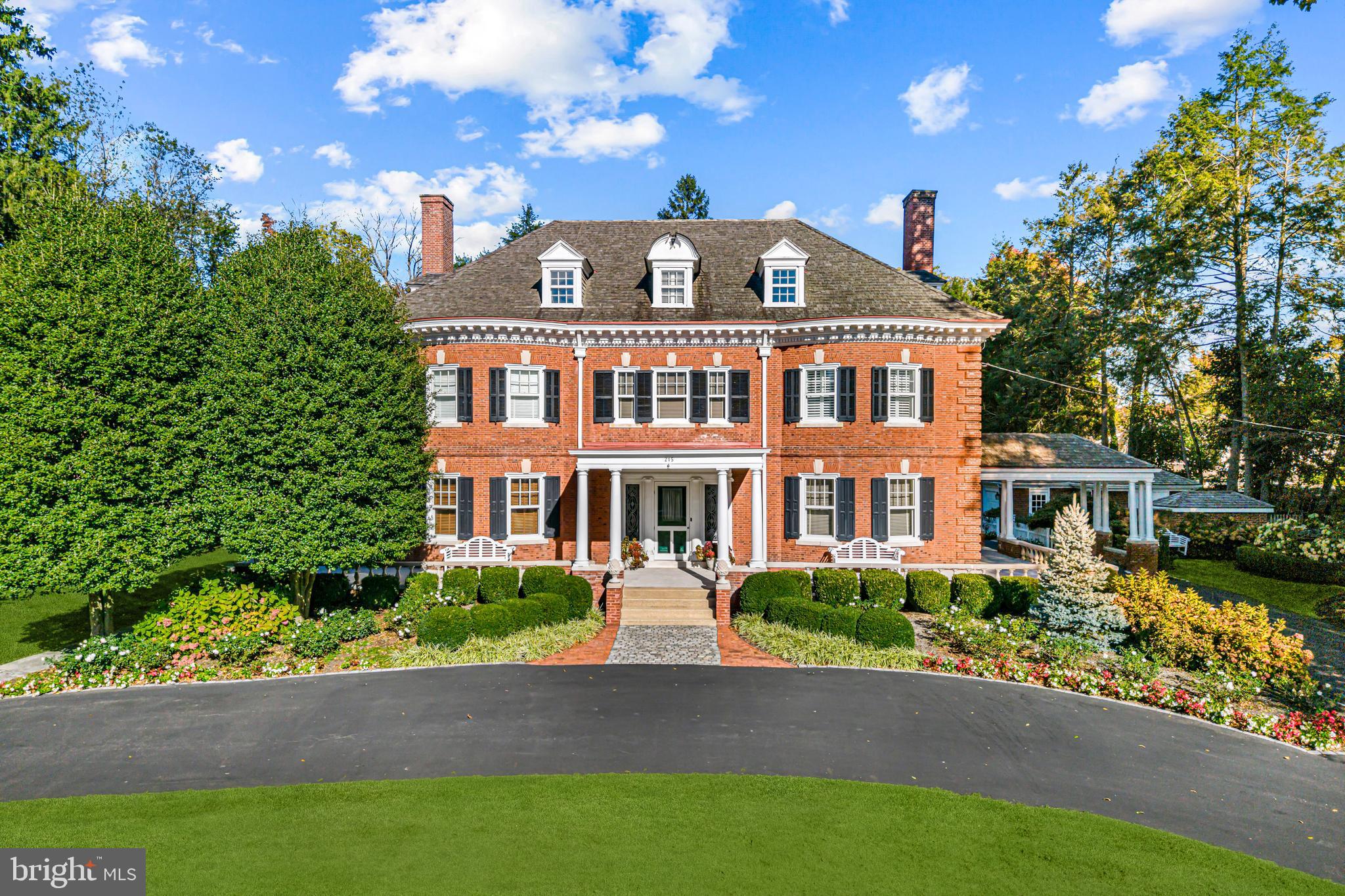 215 E CENTRAL AVENUE