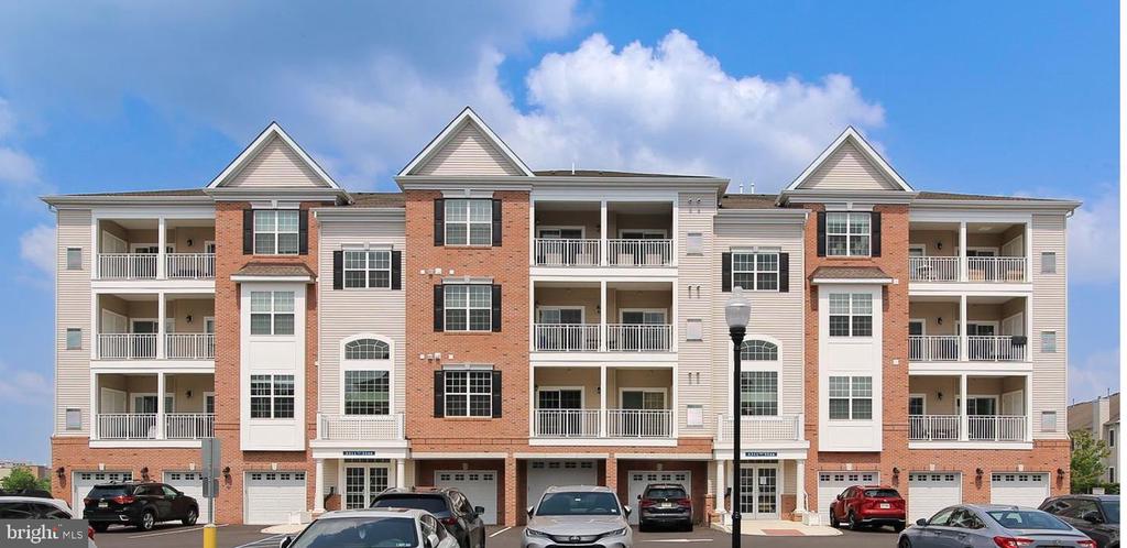 5321 PALOMINO COURT