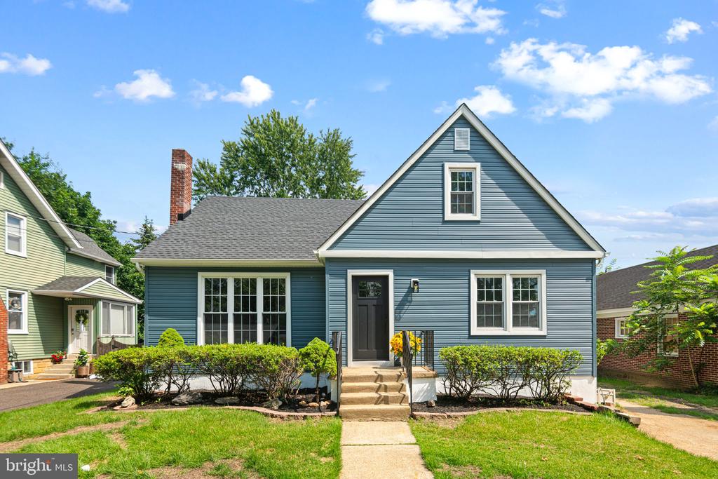 116 RHOADS AVENUE
