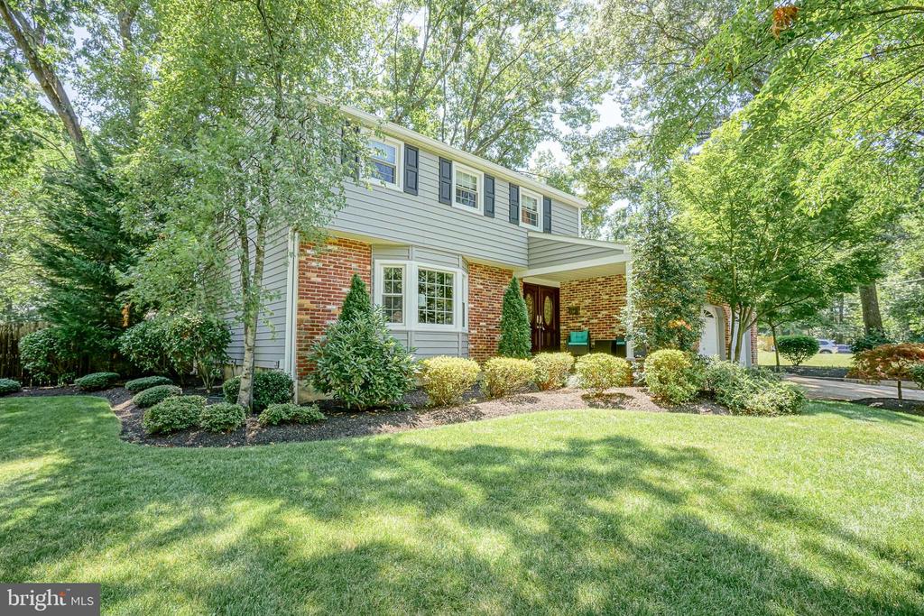 6 TIMBER HILL DRIVE