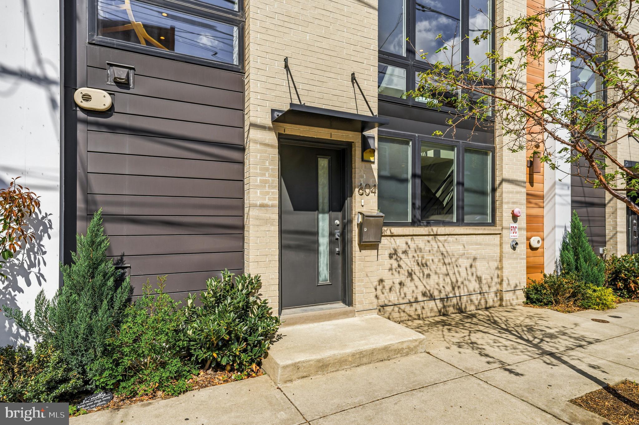 604 N 4TH STREET