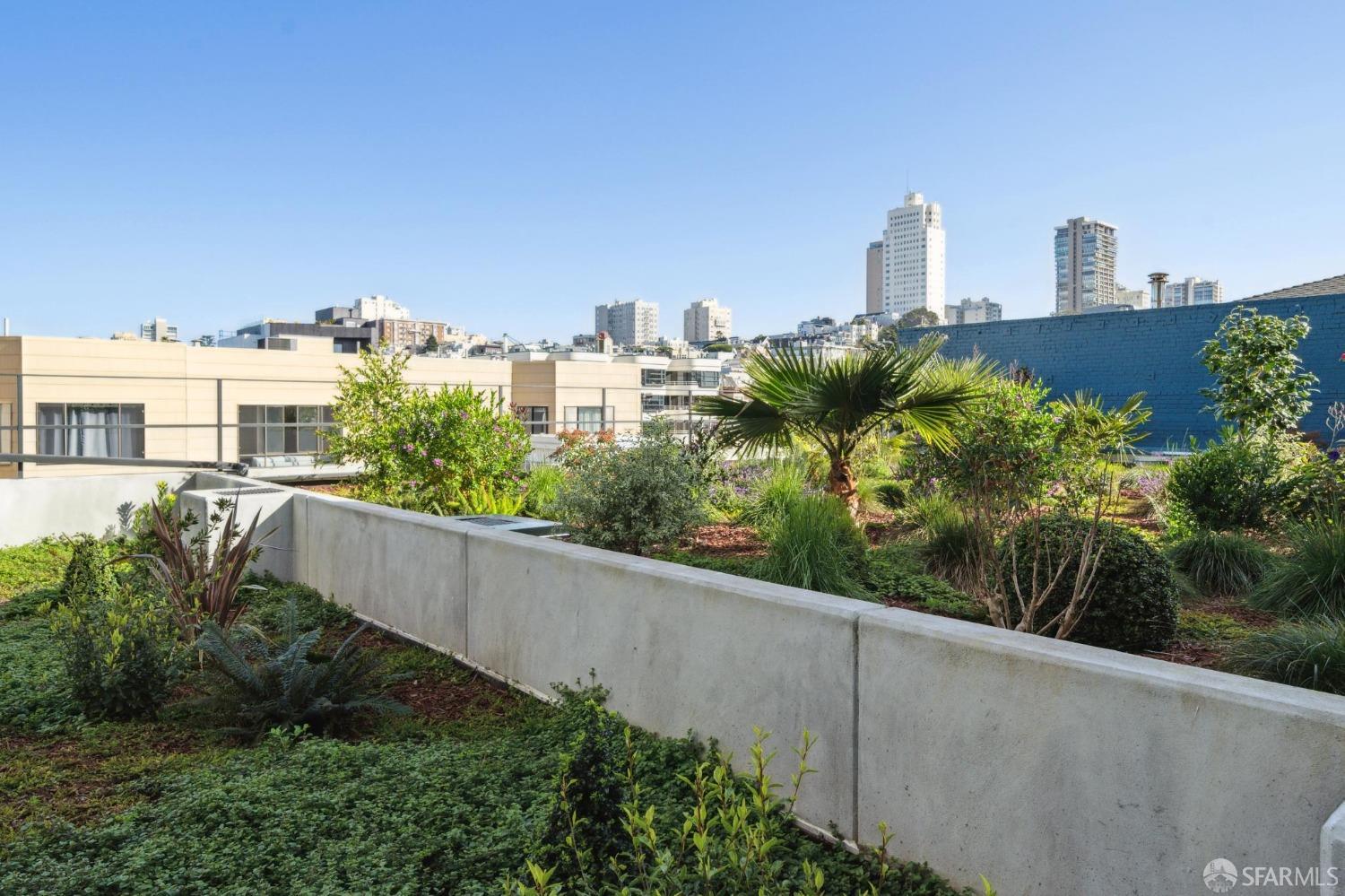 1580 Pacific Avenue # 208