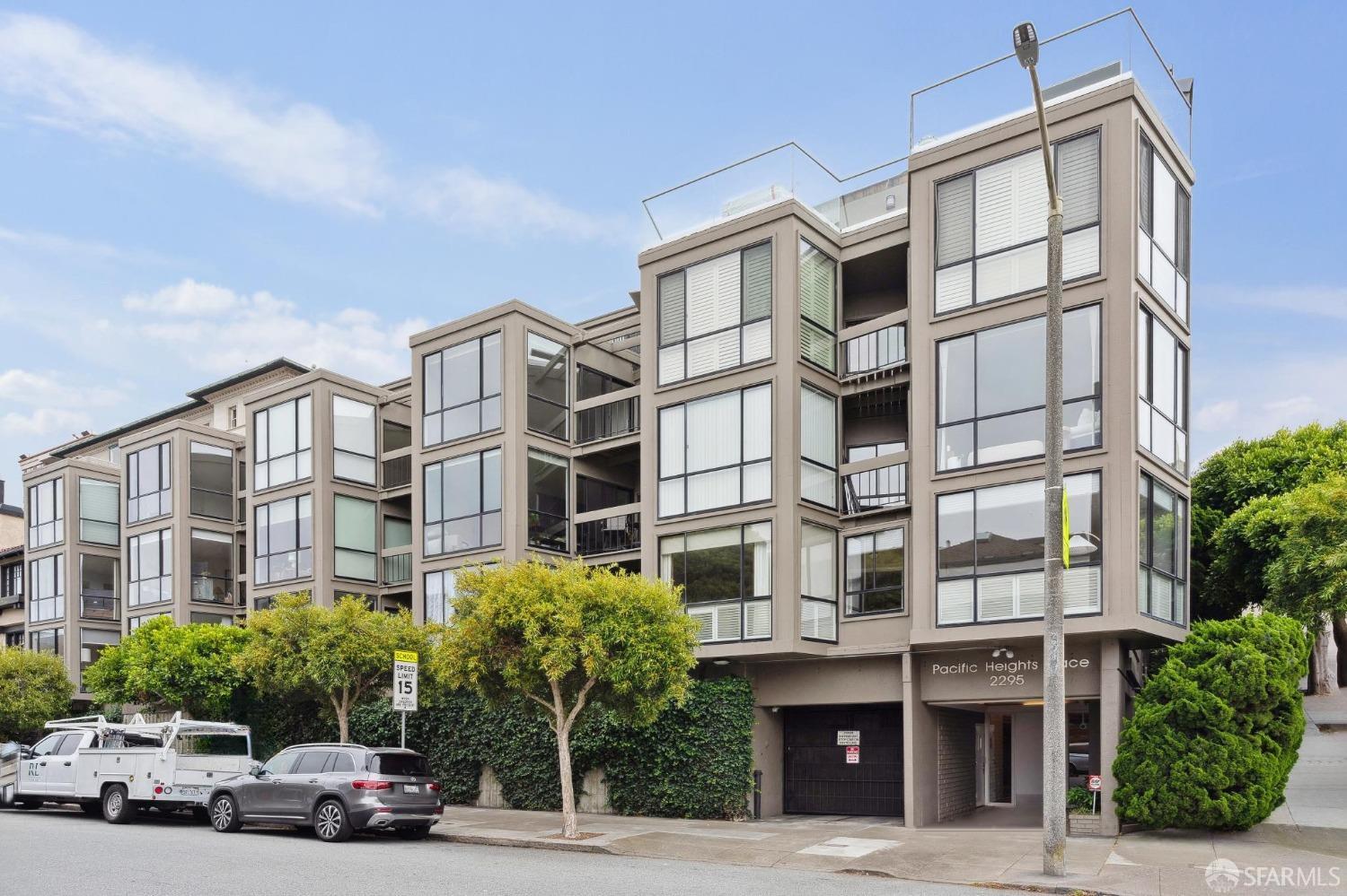 2295 Vallejo Street # 405