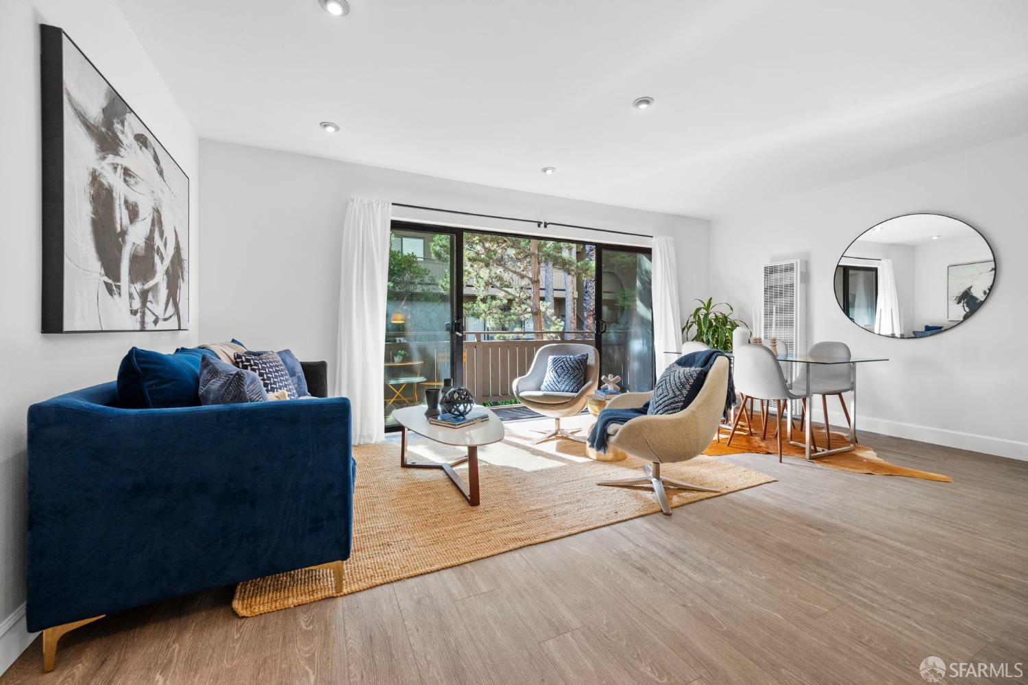 1817 California Street # 2C