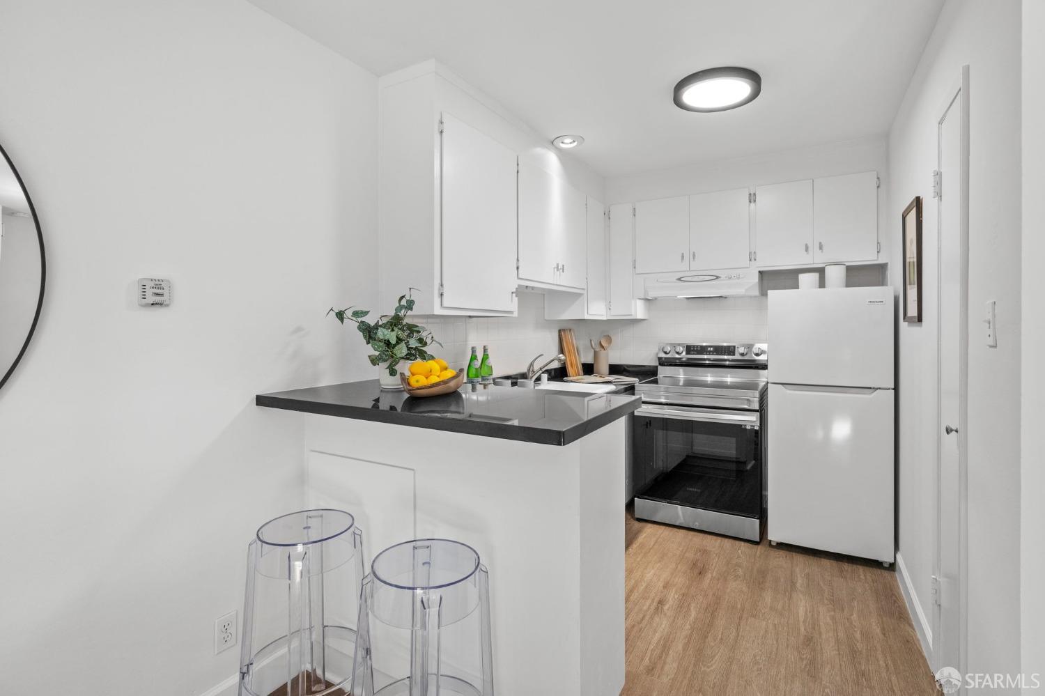 1817 California Street # 2C