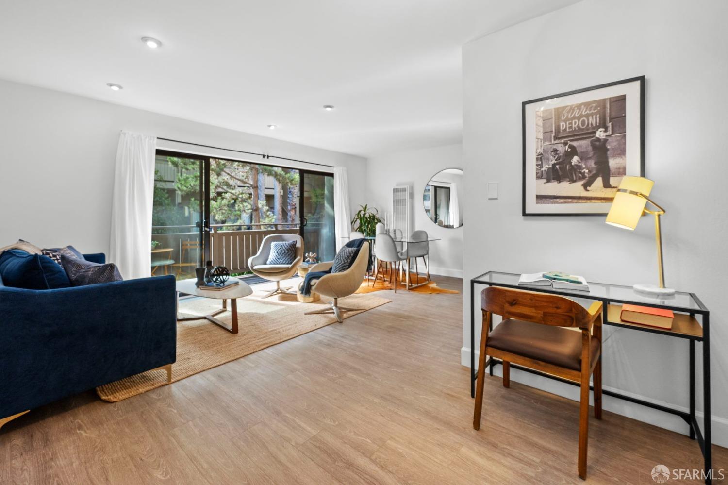 1817 California Street # 2C