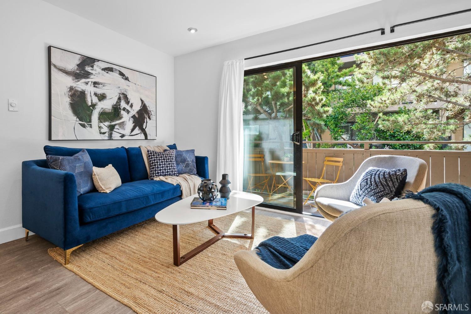1817 California Street # 2C