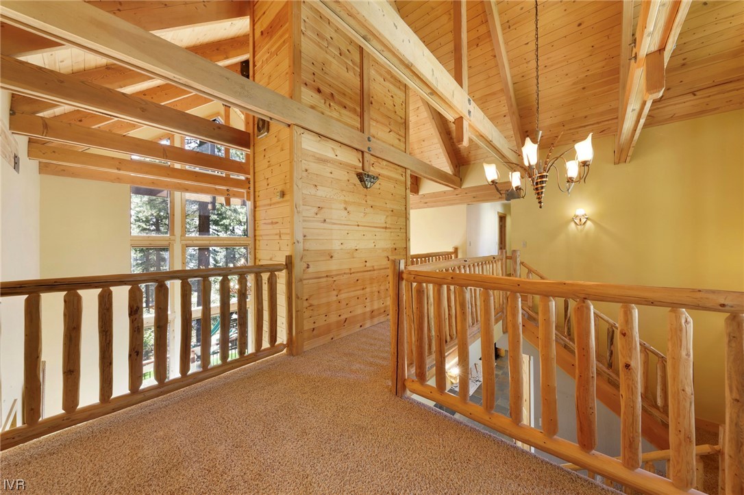 627 Woodridge Circle