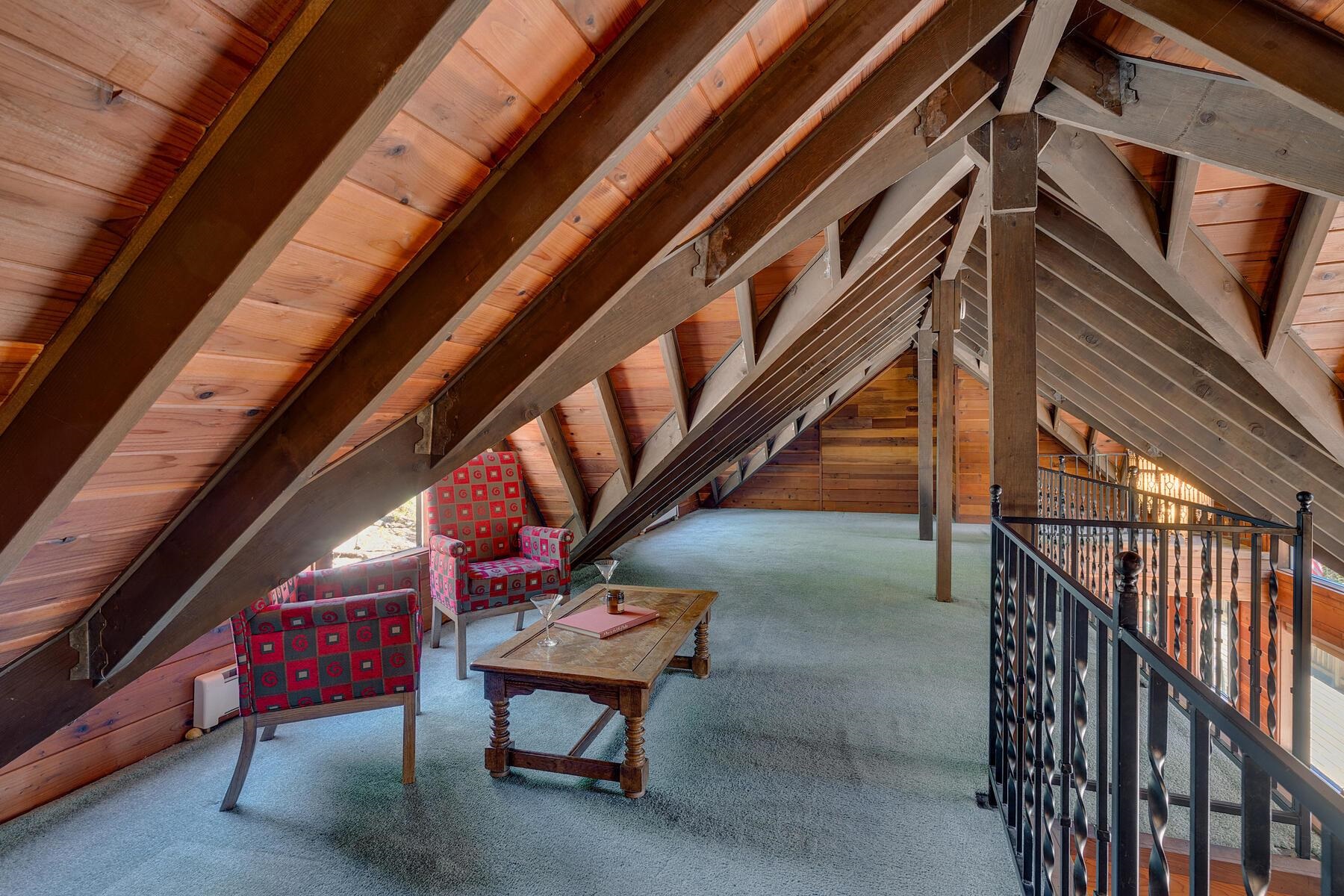 4325 Jeffrey Way