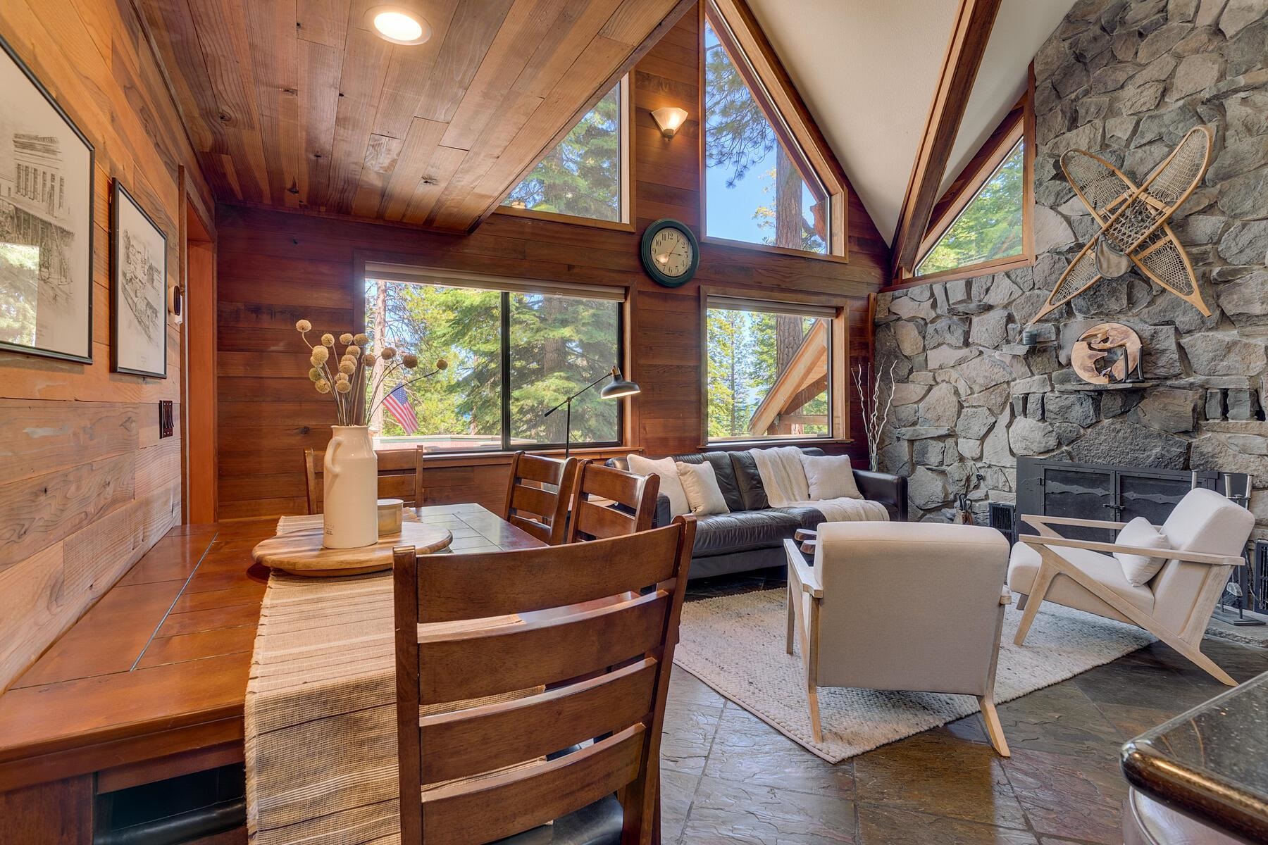 4325 Jeffrey Way