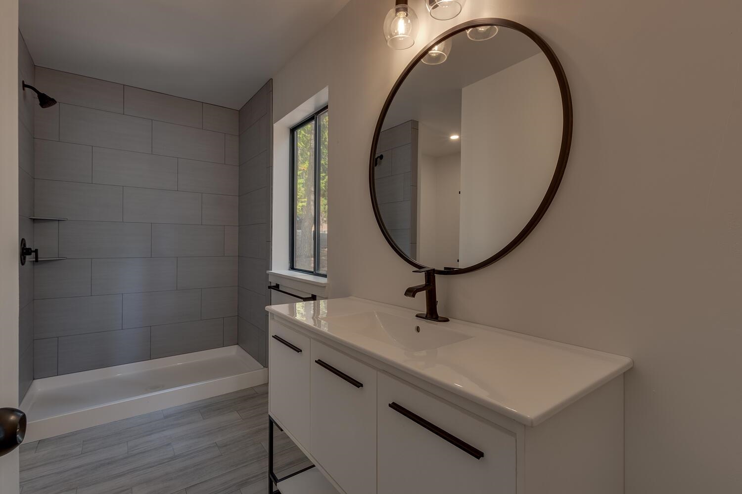 1900 Silver Tip Drive