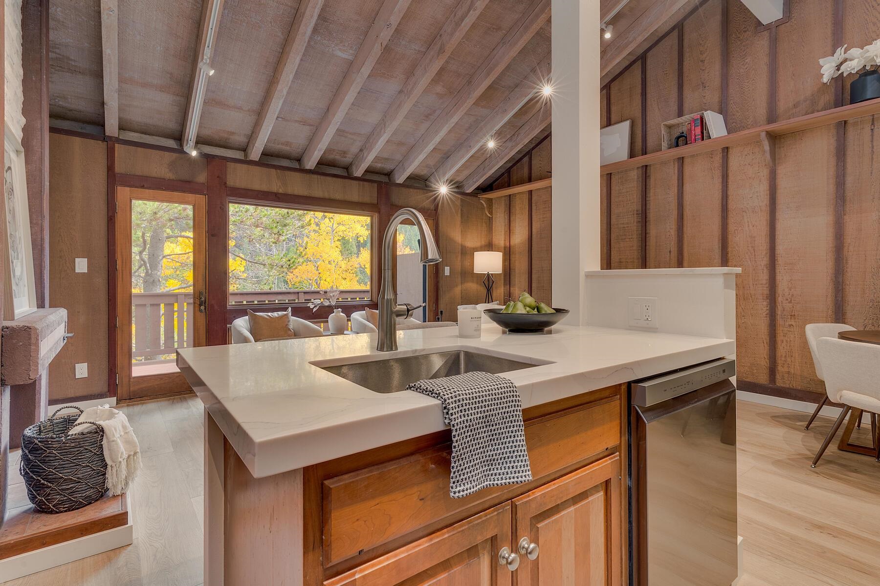 205 Alpine Meadows Road Unit: 2
