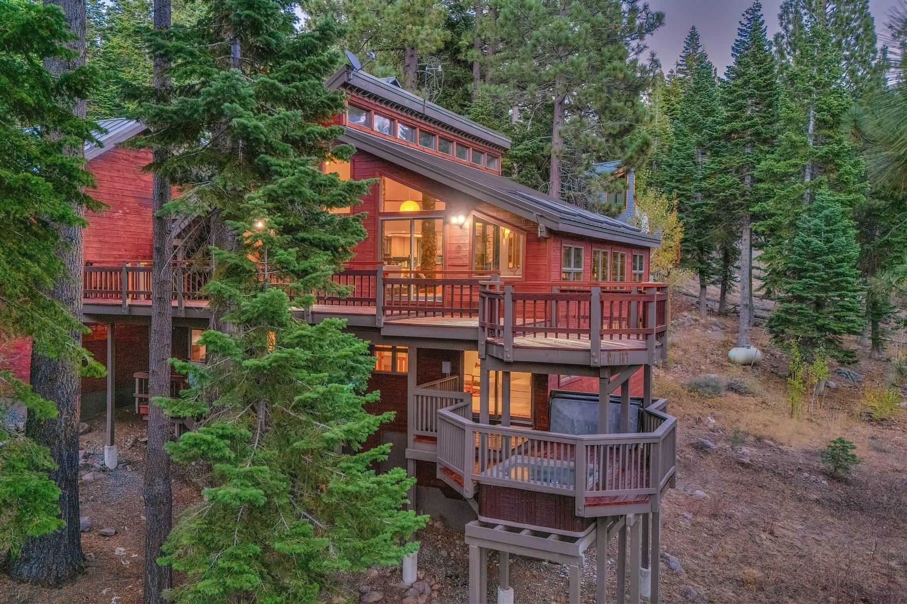 3527 Chamonix Road