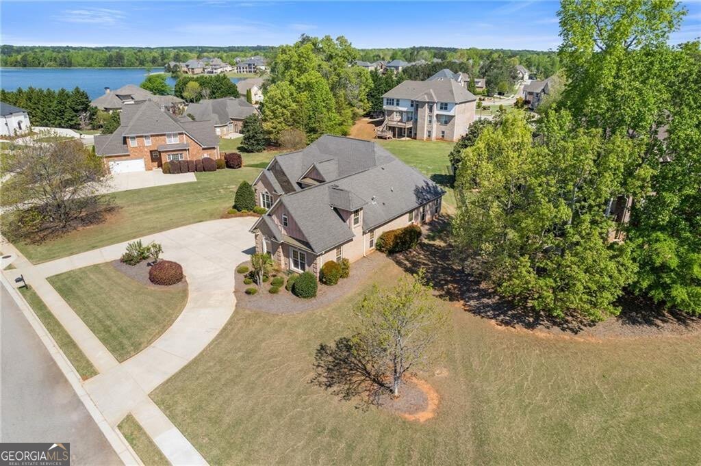 755 Peninsula Overlook