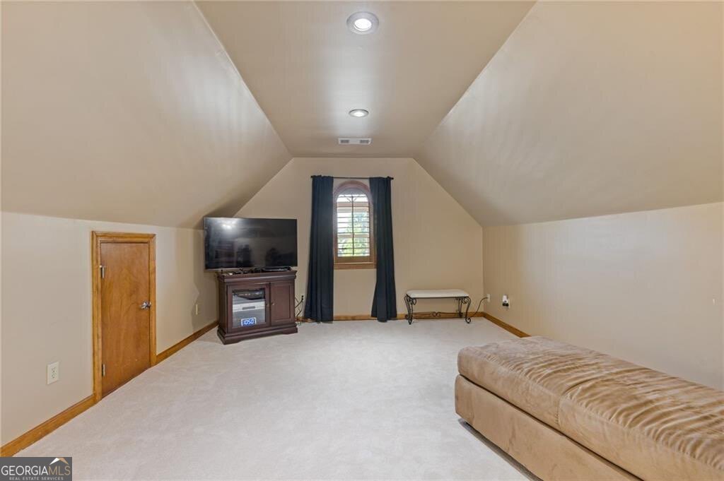 755 Peninsula Overlook