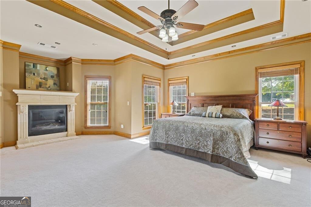 755 Peninsula Overlook