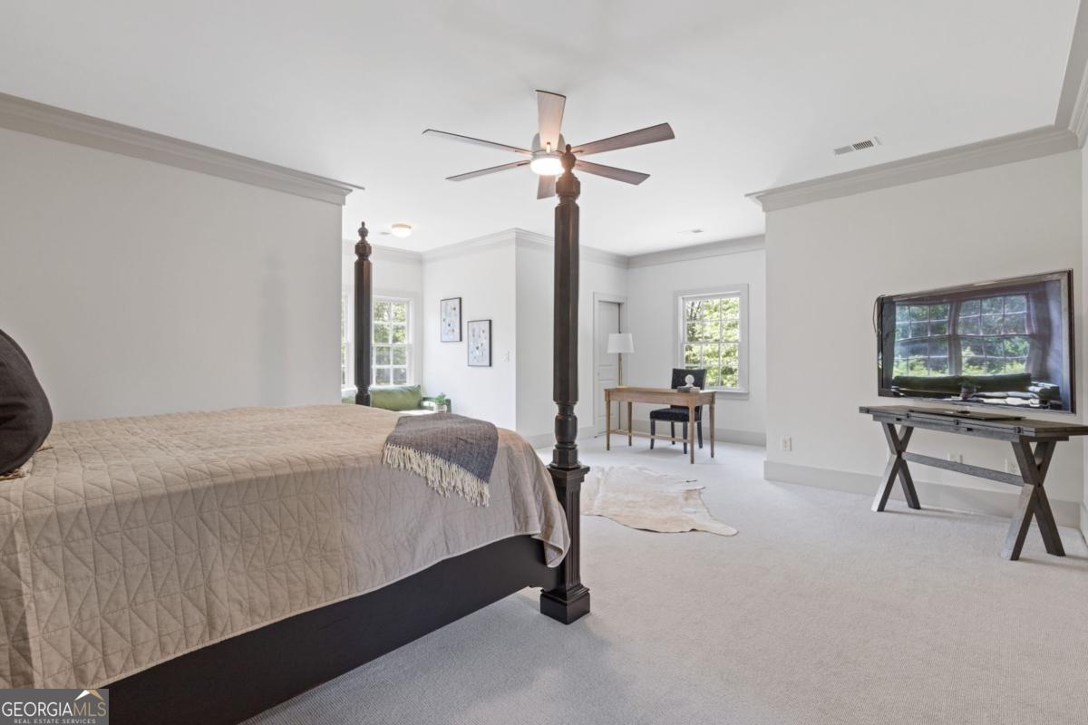 110 Hawks Bend