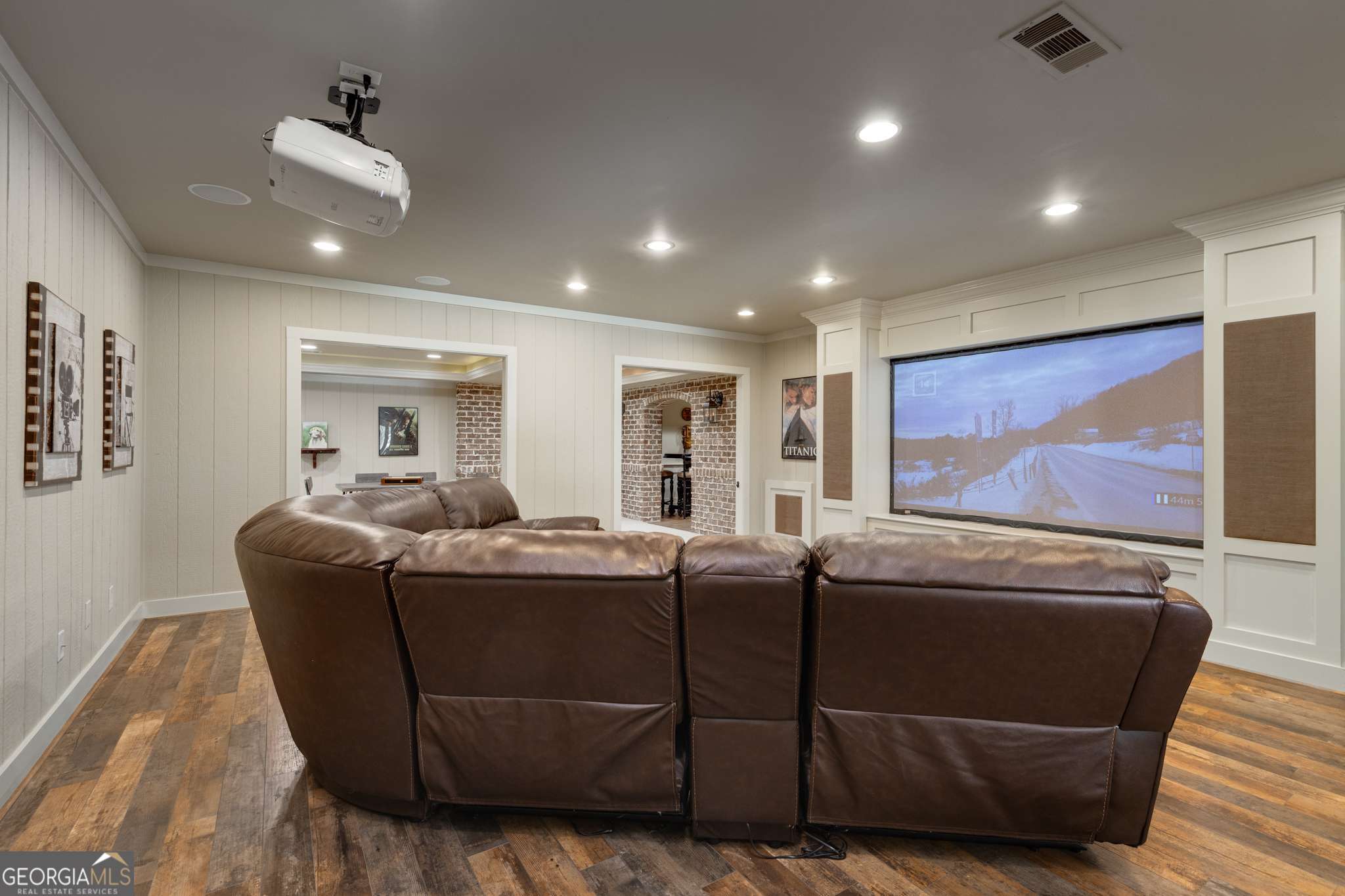 110 Hawks Bend