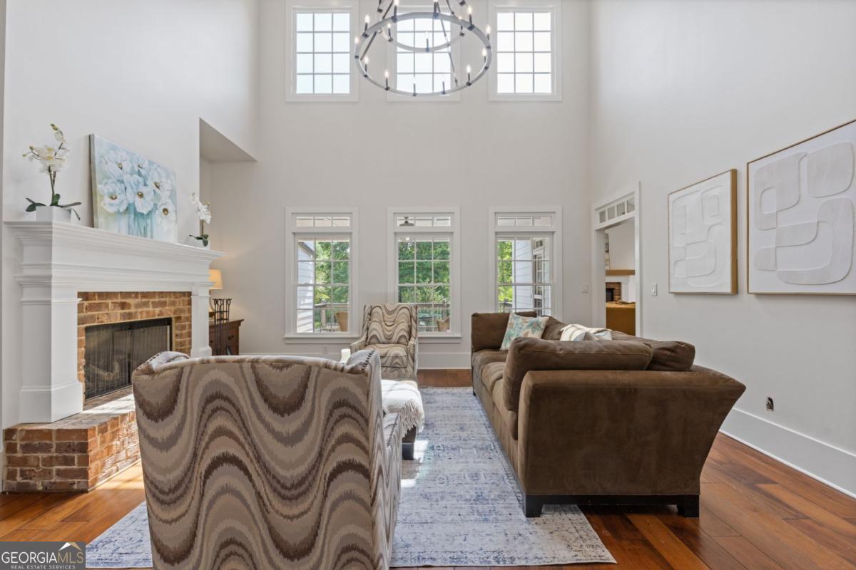 110 Hawks Bend