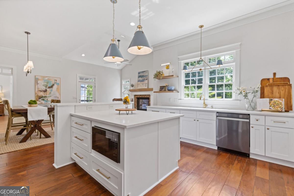 110 Hawks Bend