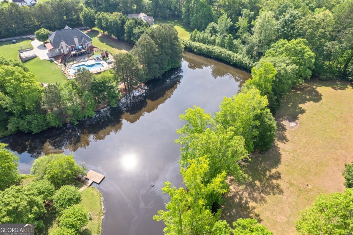 110 Hawks Bend