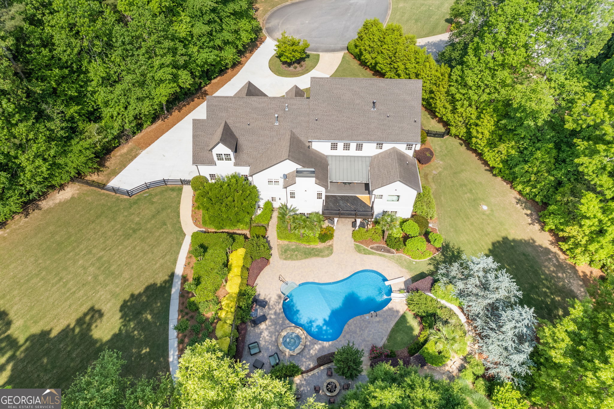 110 Hawks Bend
