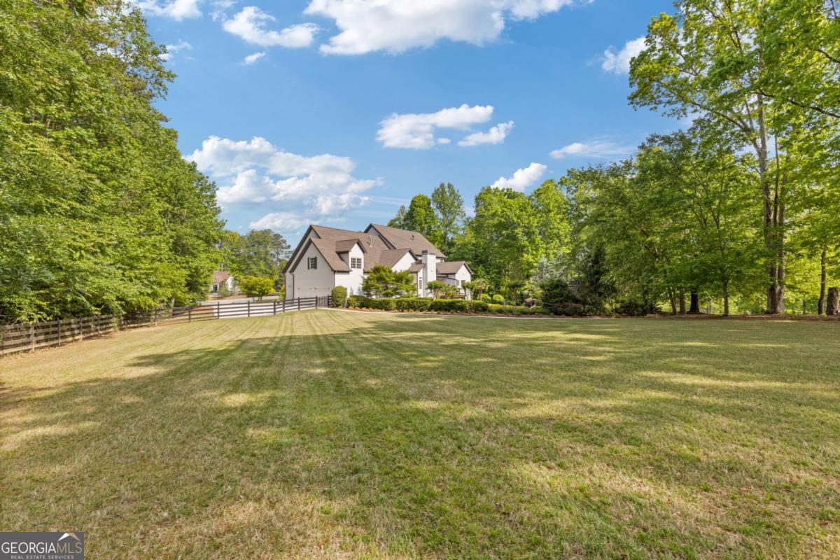 110 Hawks Bend