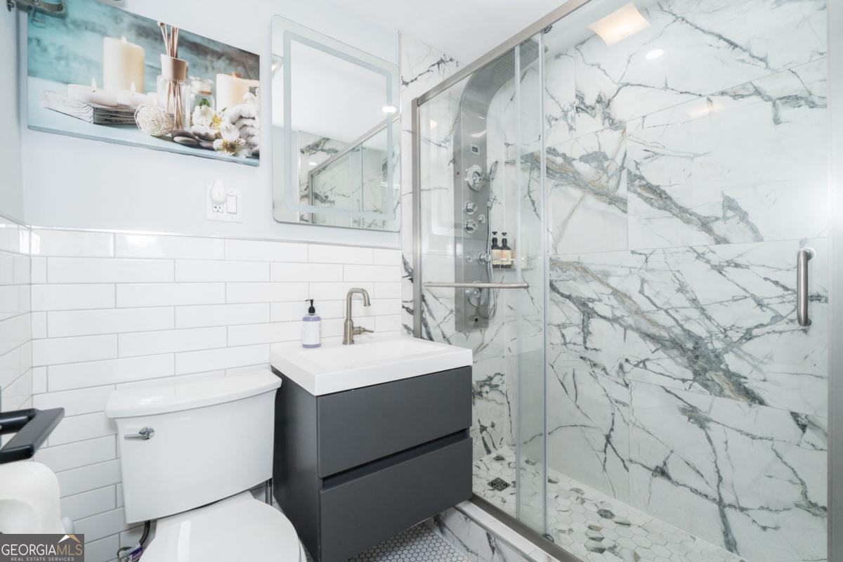 215 Piedmont Avenue NE # 2107