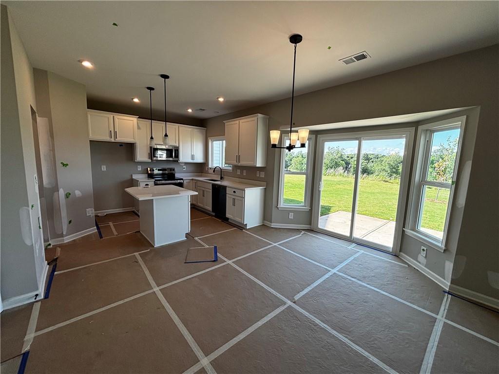 546 Traminer Way