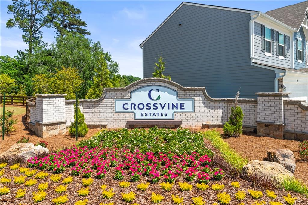 546 Traminer Way