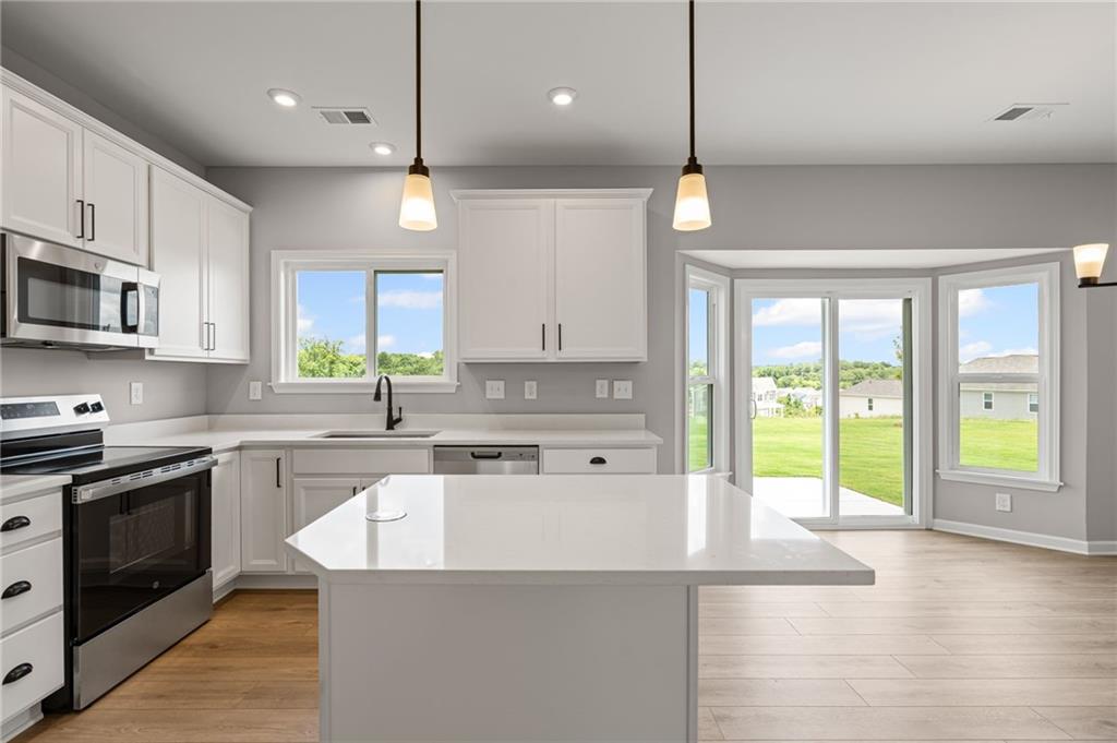 546 Traminer Way