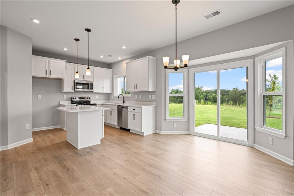546 Traminer Way