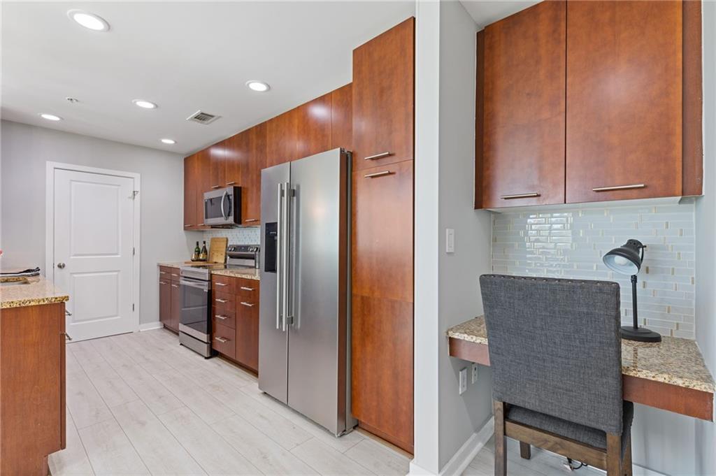 3300 Windy Ridge Parkway SE Unit 621