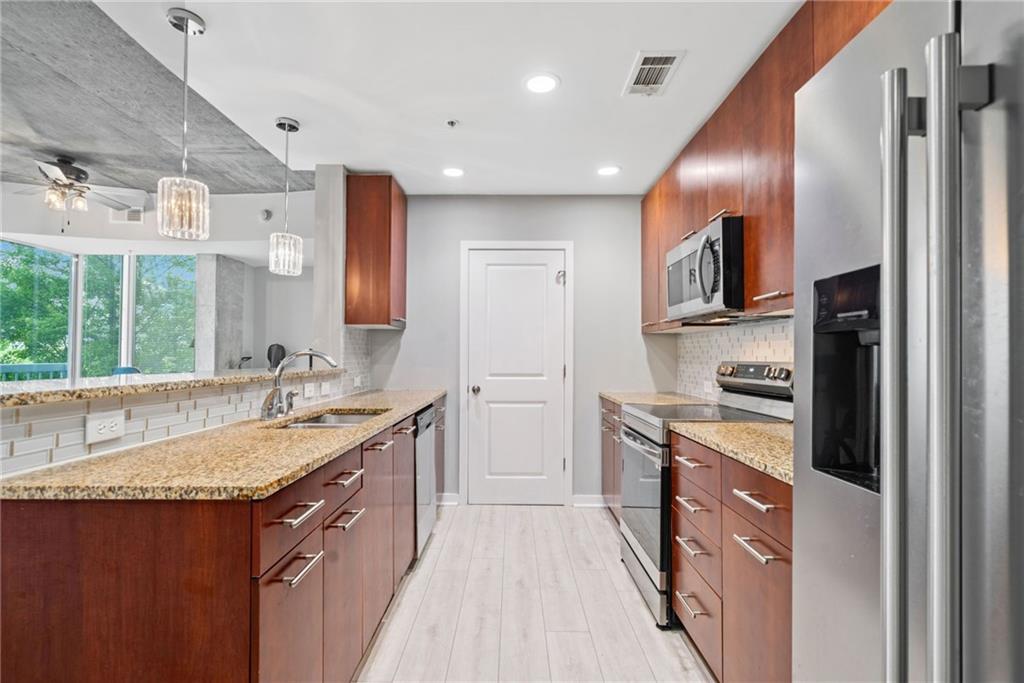 3300 Windy Ridge Parkway SE Unit 621