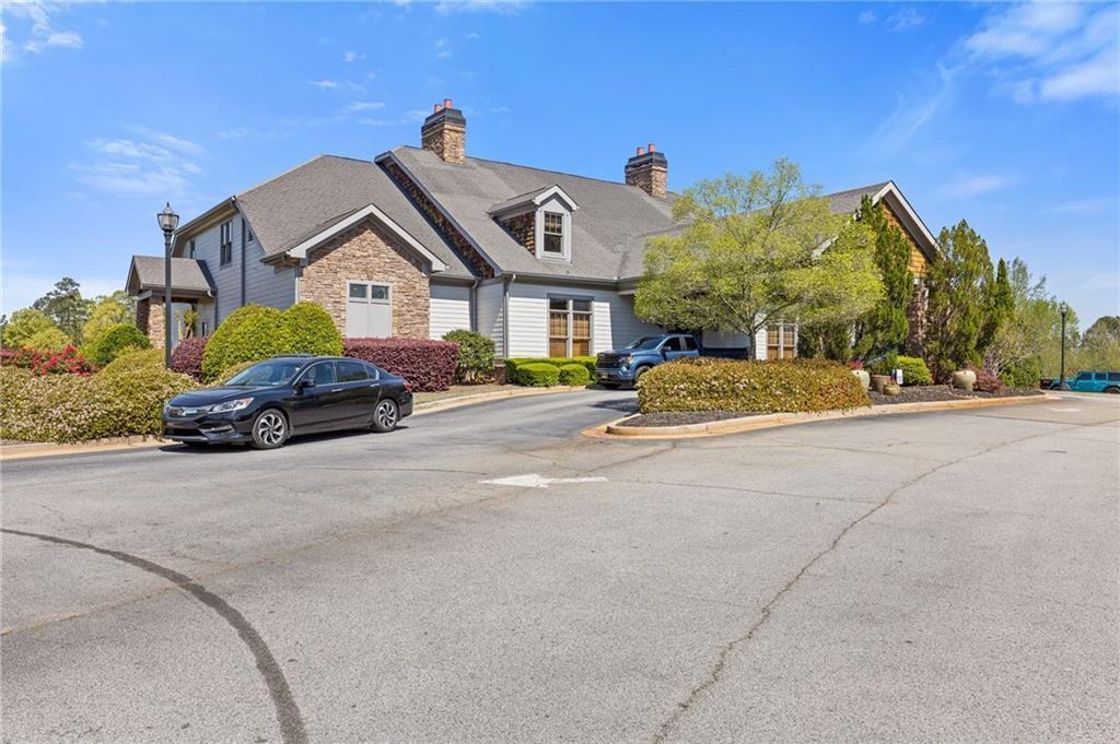 755 Peninsula Overlook